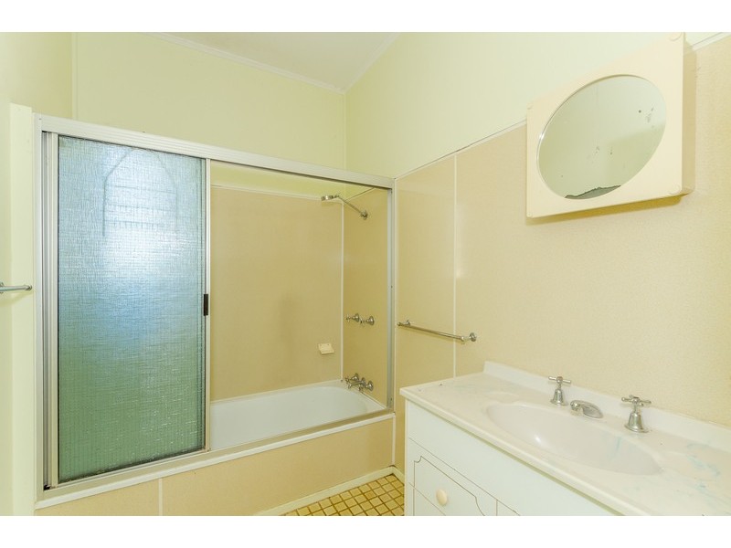 532 Mount Larcom – Bracewell Road, Mount Larcom QLD 4695