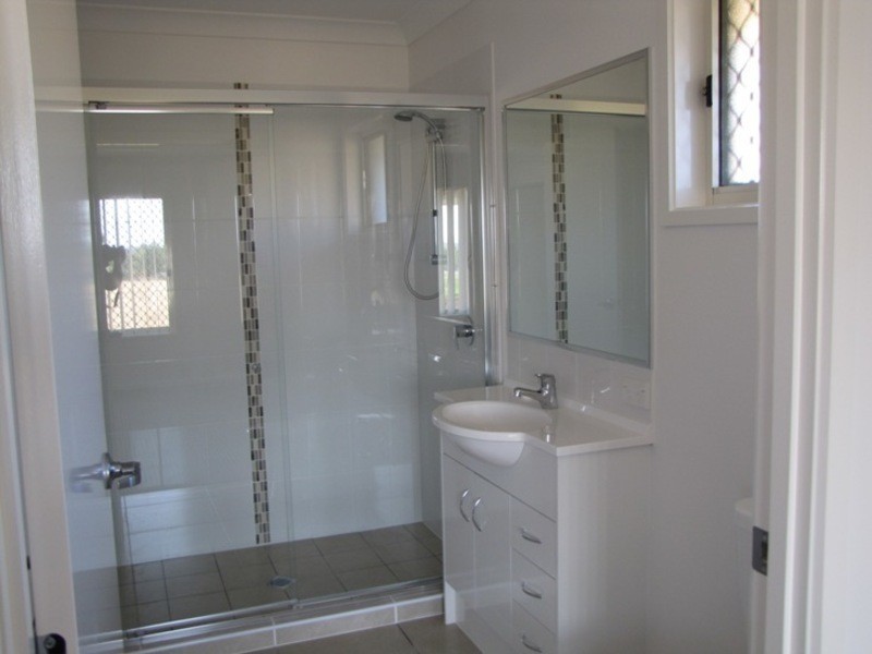 10 Lacey Close, Calliope QLD 4680