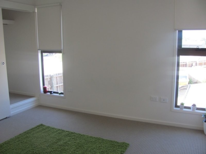 10/9 MORRIS AVENUE, Calliope QLD 4680