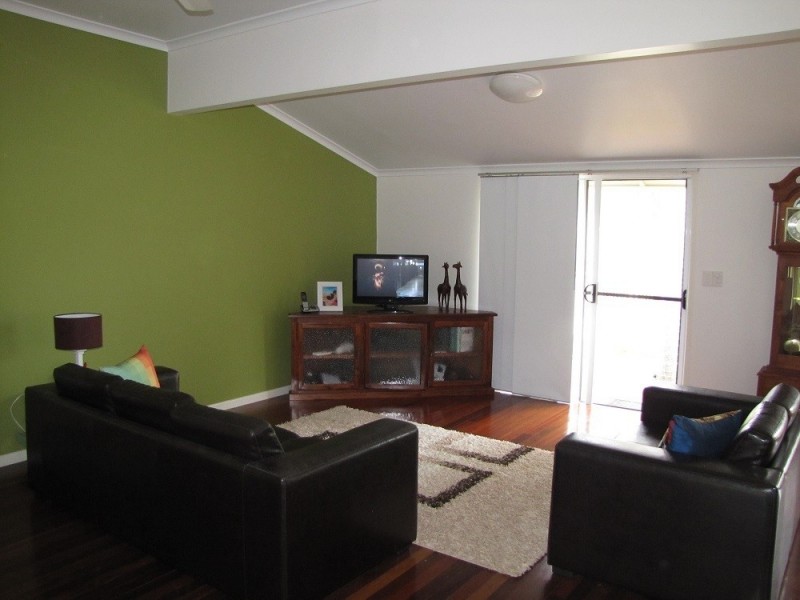 34 Zwisler Road, Boyne Valley QLD 4680