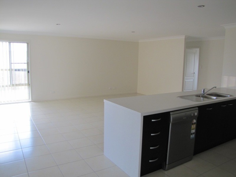 5 Canal Street, Calliope QLD 4680