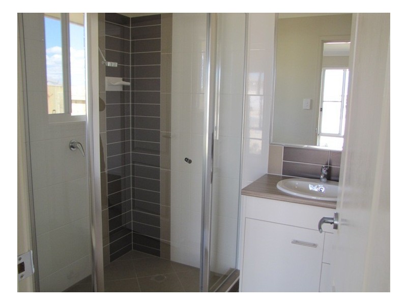 9 Abbey Place, Calliope QLD 4680