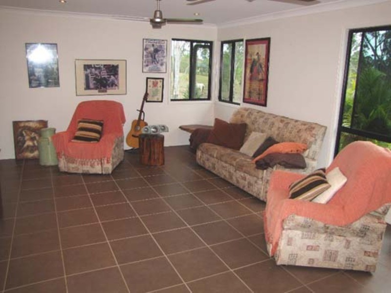 33 Nevetire Close, Calliope QLD 4680