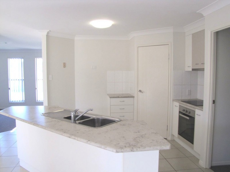 4 Hatfree Crt, Calliope QLD 4680