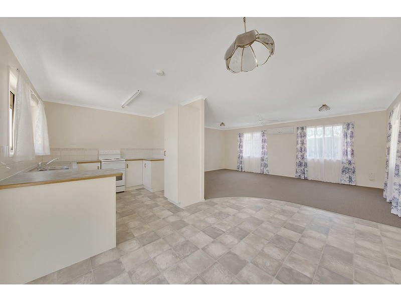 7 Kylee Crescent, Calliope QLD 4680