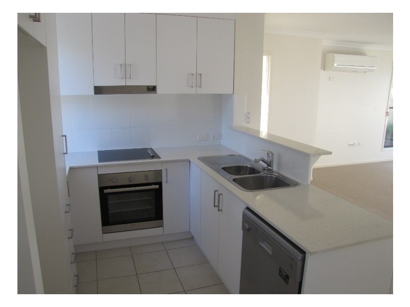 11/15 Morris Avenue, Calliope QLD 4680