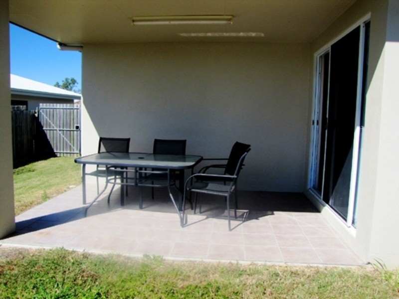 8 Lilly Pilly Place, Calliope QLD 4680