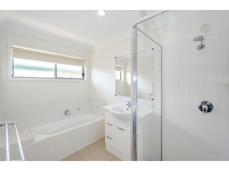 13 Beatle Parade, Calliope QLD 4680