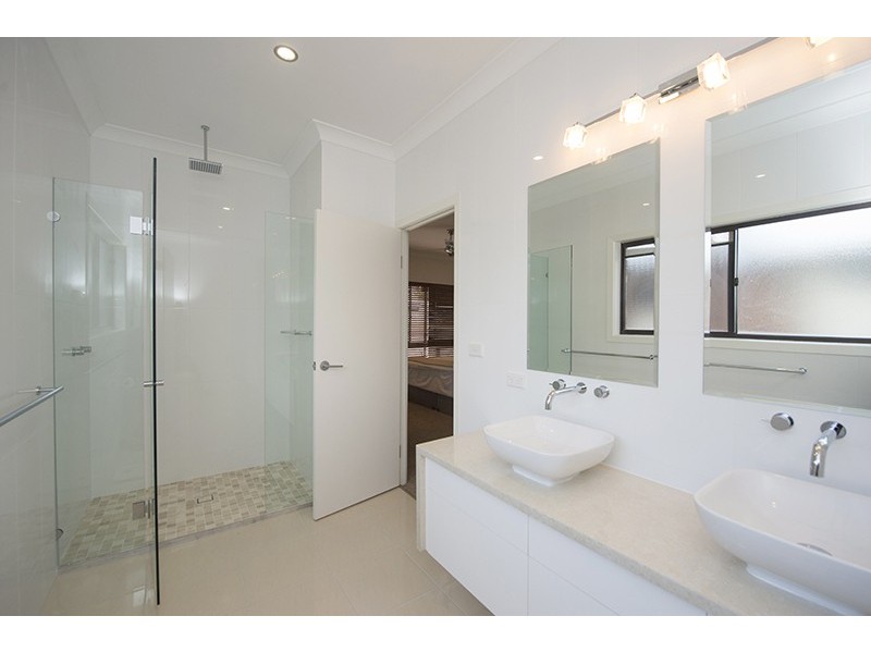 21 Langdon Street, Tannum Sands QLD 4680