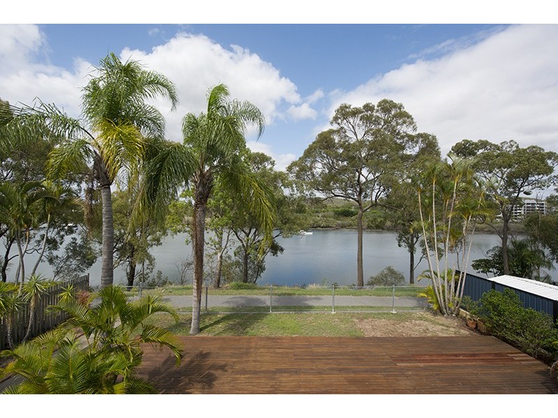 21 Langdon Street, Tannum Sands QLD 4680