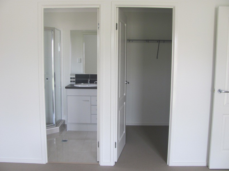 4 Woodward Avenue, Calliope QLD 4680