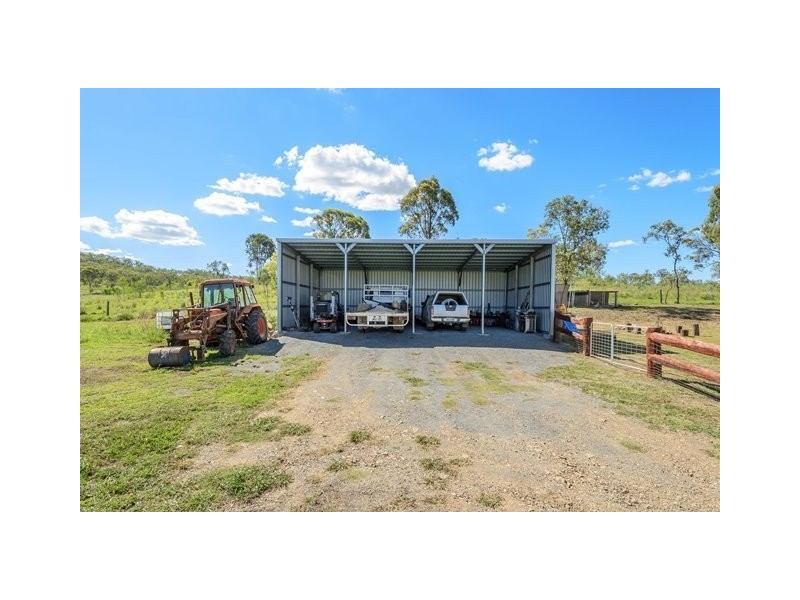 431 The Narrows Road, Mount Larcom QLD 4695