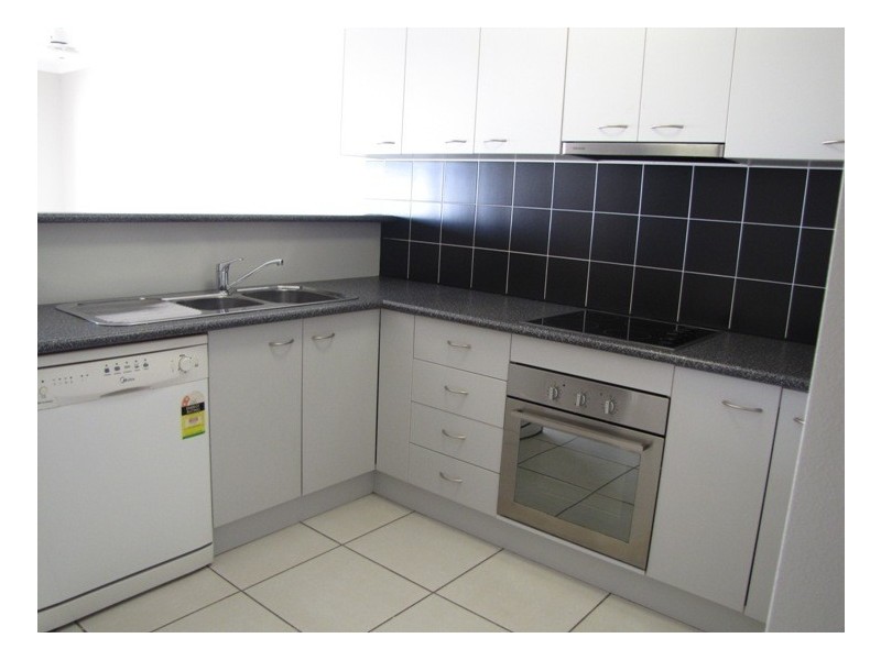 2/14 Hannah Street, Calliope QLD 4680