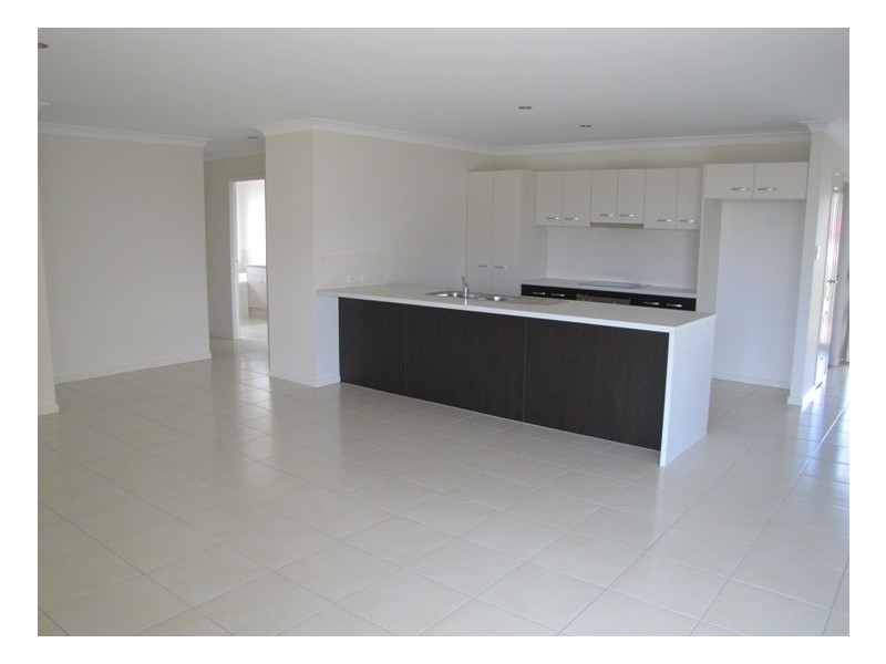 5 Canal Street, Calliope QLD 4680