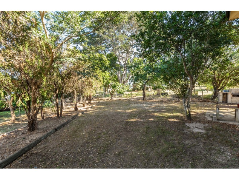 15 Katherine Rd, Calliope QLD 4680