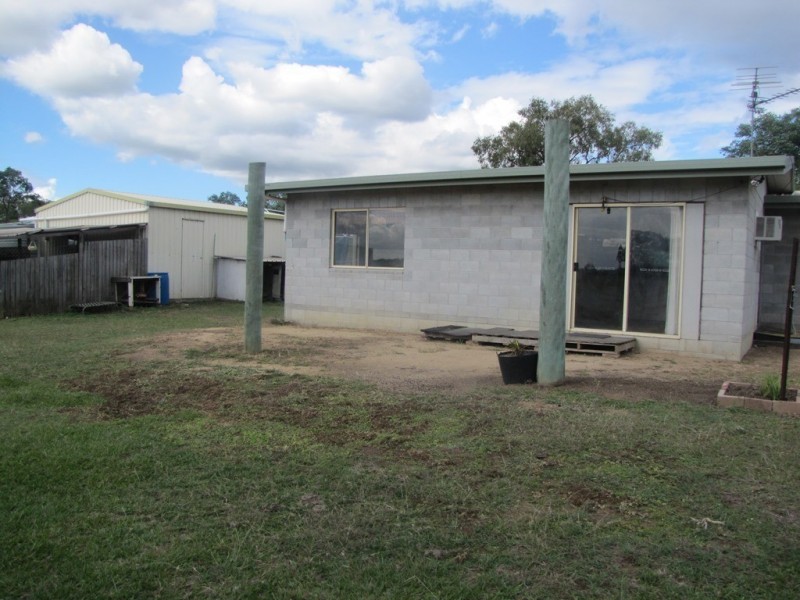 523 The Narrows Road, Mount Larcom QLD 4695