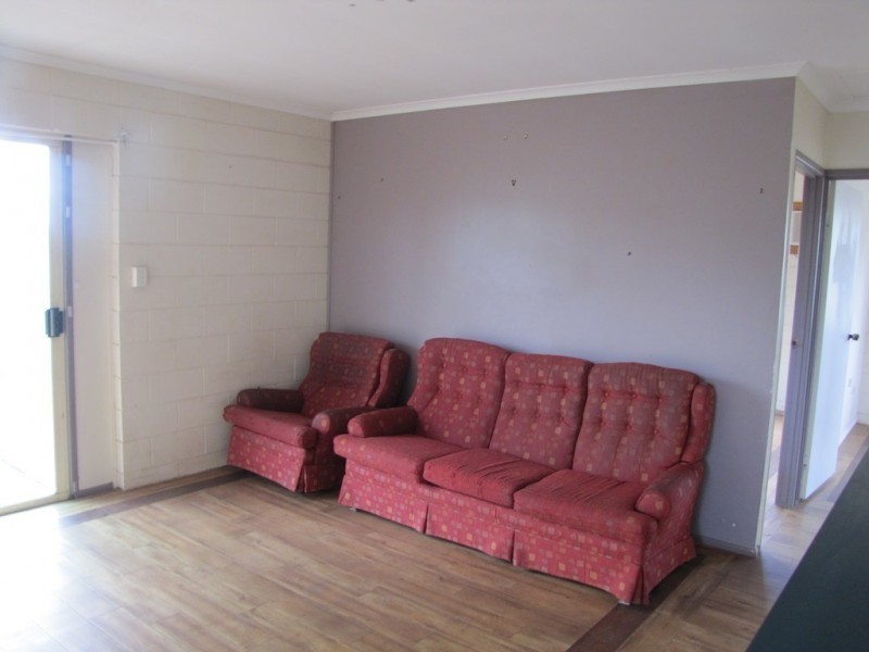 523 The Narrows Road, Mount Larcom QLD 4695