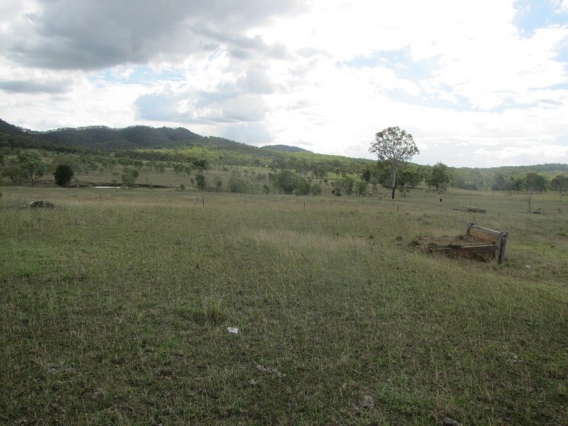 523 The Narrows Road, Mount Larcom QLD 4695