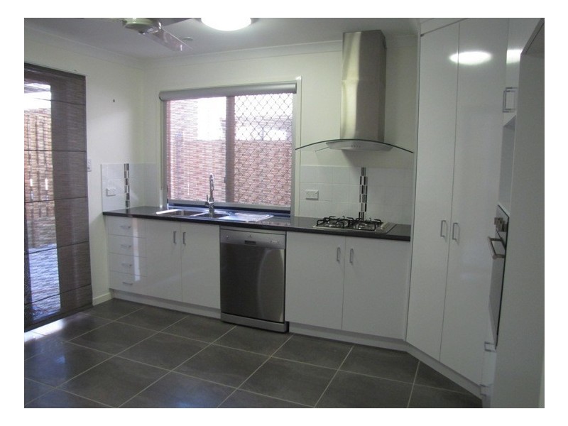28 Wedgetail Road, Clinton QLD 4680