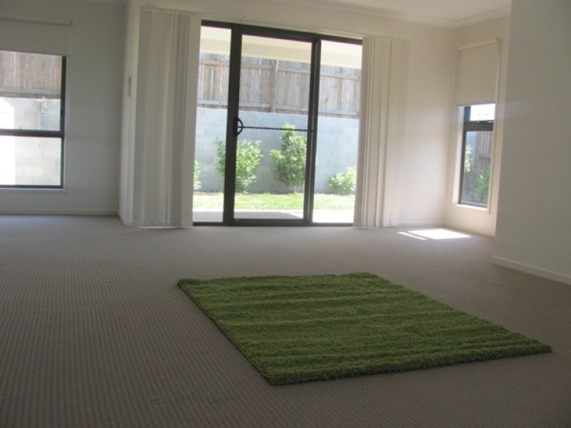 8/15 Morris Avenue, Calliope QLD 4680