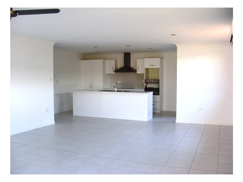 2/1 Stockbridge Court, Calliope QLD 4680