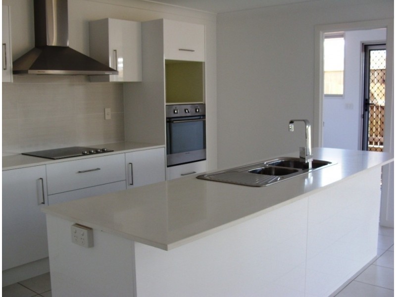 2/1 Stockbridge Court, Calliope QLD 4680