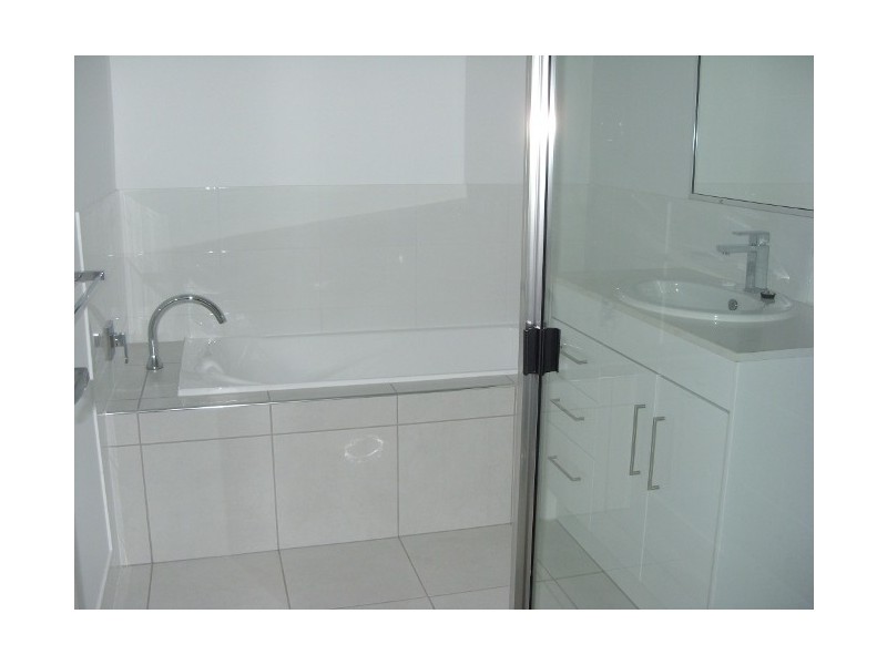 2/1 Stockbridge Court, Calliope QLD 4680
