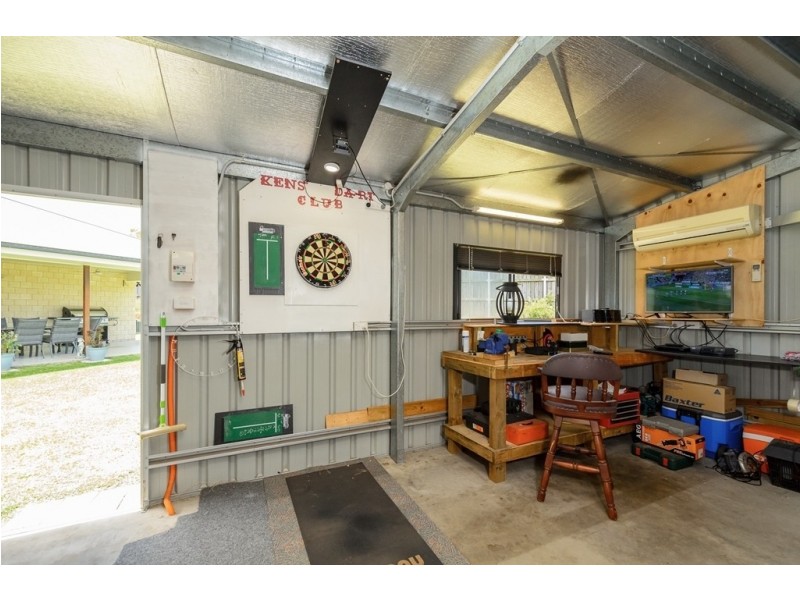 6 Central Ave, Calliope QLD 4680