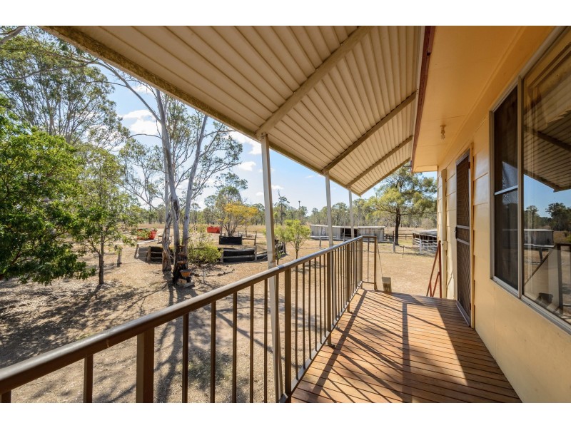 20 Rodds Bay Road, Tannum Sands QLD 4680