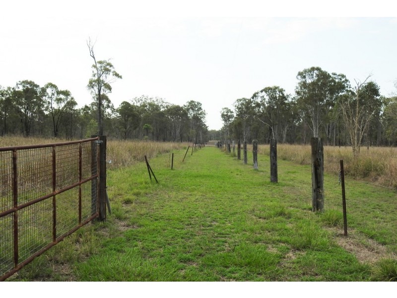 20 Rodds Bay Road, Tannum Sands QLD 4680