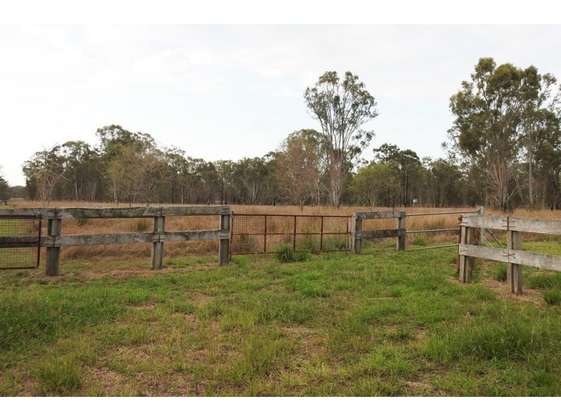 20 Rodds Bay Road, Tannum Sands QLD 4680