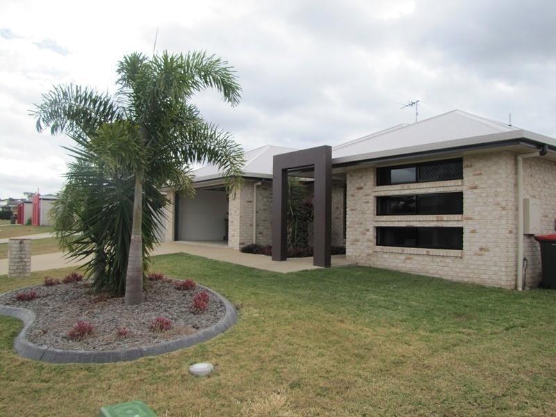 25 Sunpoint Way, Calliope QLD 4680