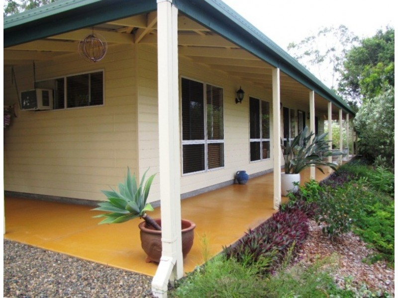 23 Helen Crescent, Wurdong Heights QLD 4680