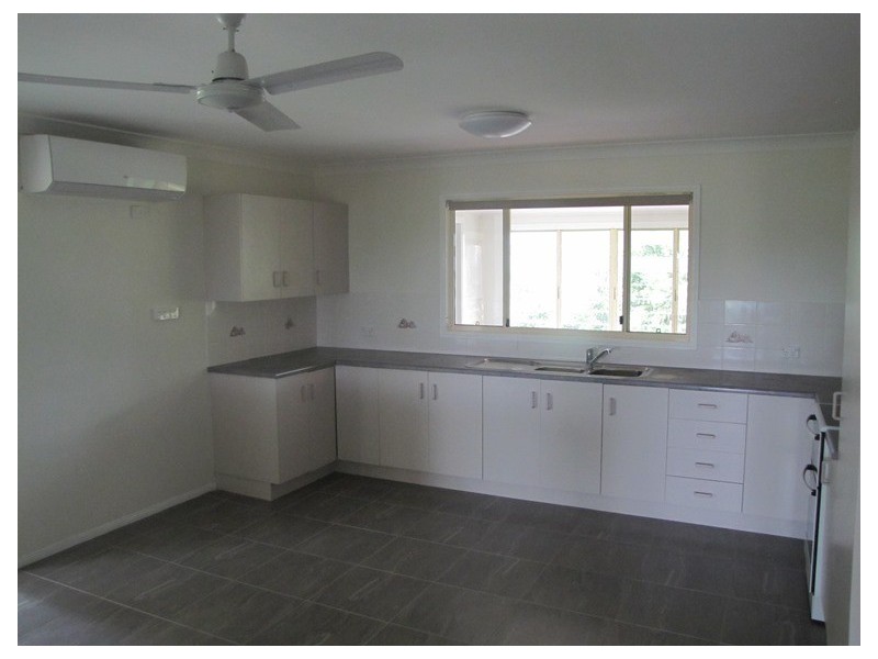 00 Fox Lane, Mount Larcom QLD 4695