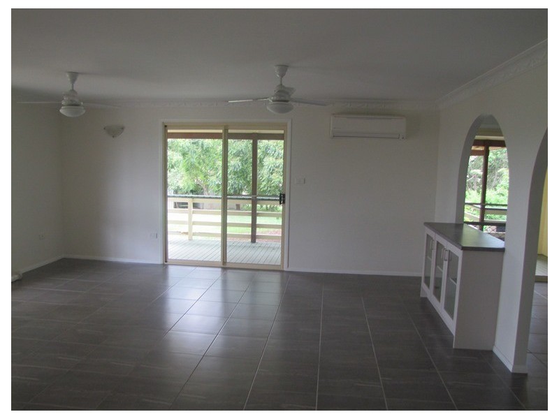 00 Fox Lane, Mount Larcom QLD 4695