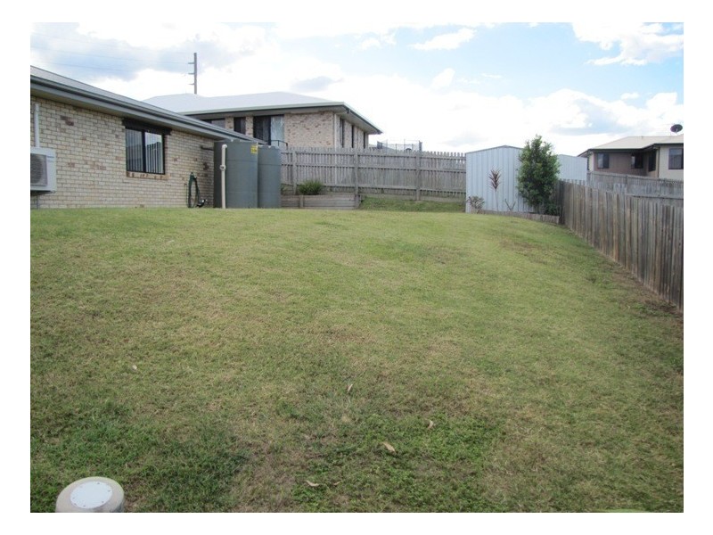 8 Mulligan Crescent, Calliope QLD 4680