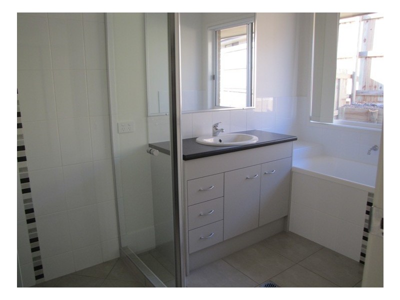 10 Abbey Place, Calliope QLD 4680