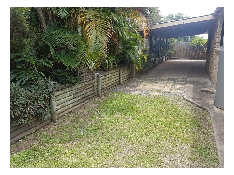 79 J Hickey Avenue, Clinton QLD 4680