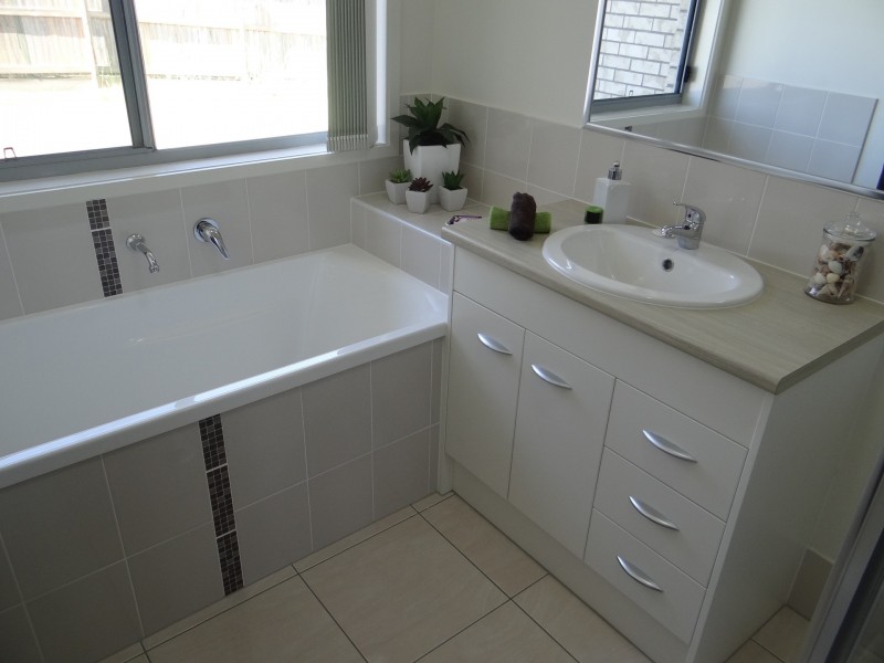 7 Rhodes Street, Calliope QLD 4680