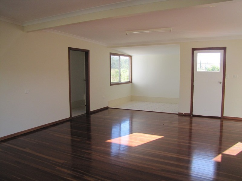 260 Gentle Annie Road, Ambrose QLD 4695