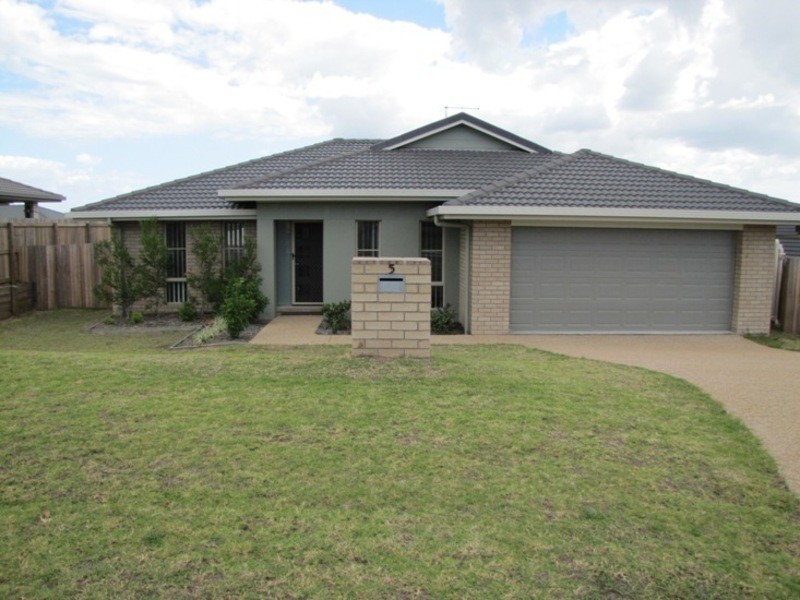 5 Canal Street, Calliope QLD 4680