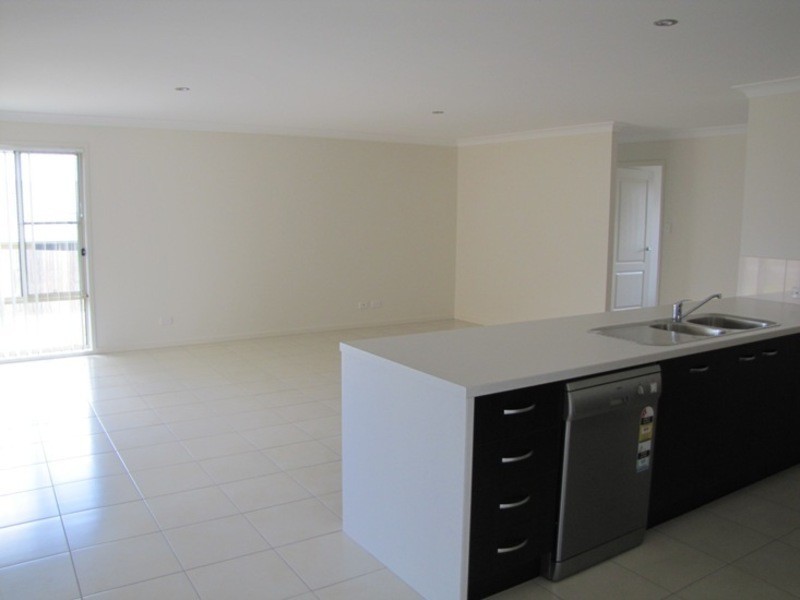 5 Canal Street, Calliope QLD 4680