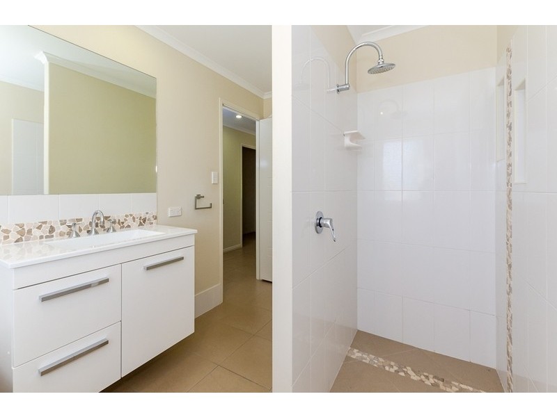 25 Cluden Crt, Calliope QLD 4680