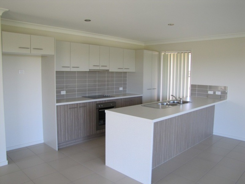 17 Oxford Street, Calliope QLD 4680