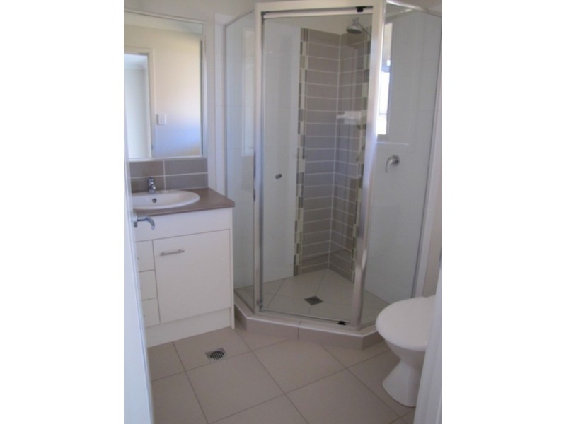 17 Oxford Street, Calliope QLD 4680