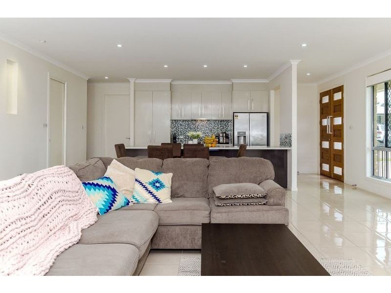 9 Ebony Close, Calliope QLD 4680