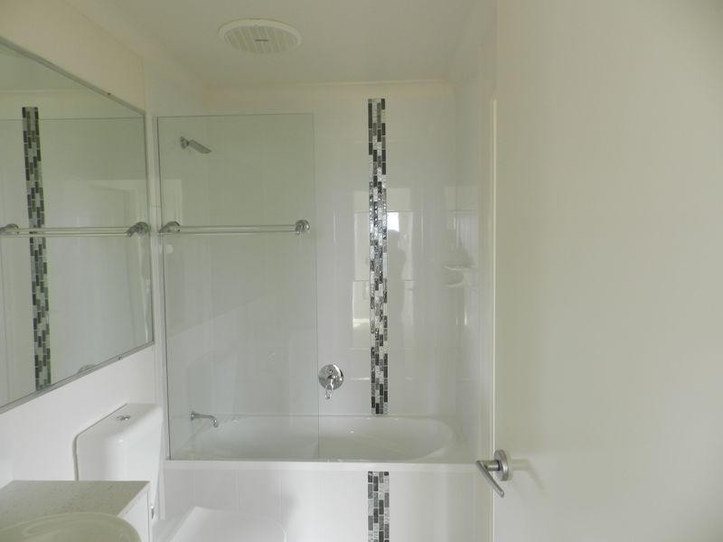 1/9 Morris Avenue, Calliope QLD 4680