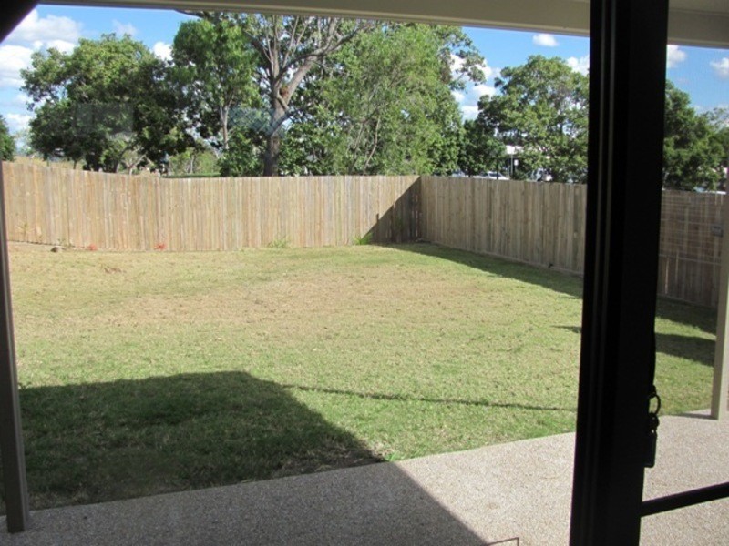 1/9 Morris Avenue, Calliope QLD 4680