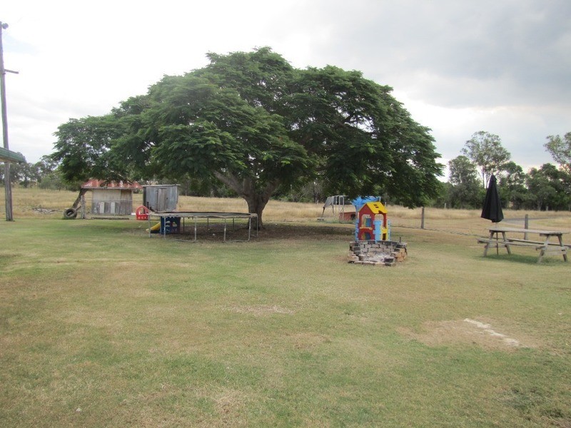 721 Mount Larcom Bracewell Road, Machine Creek QLD 4695