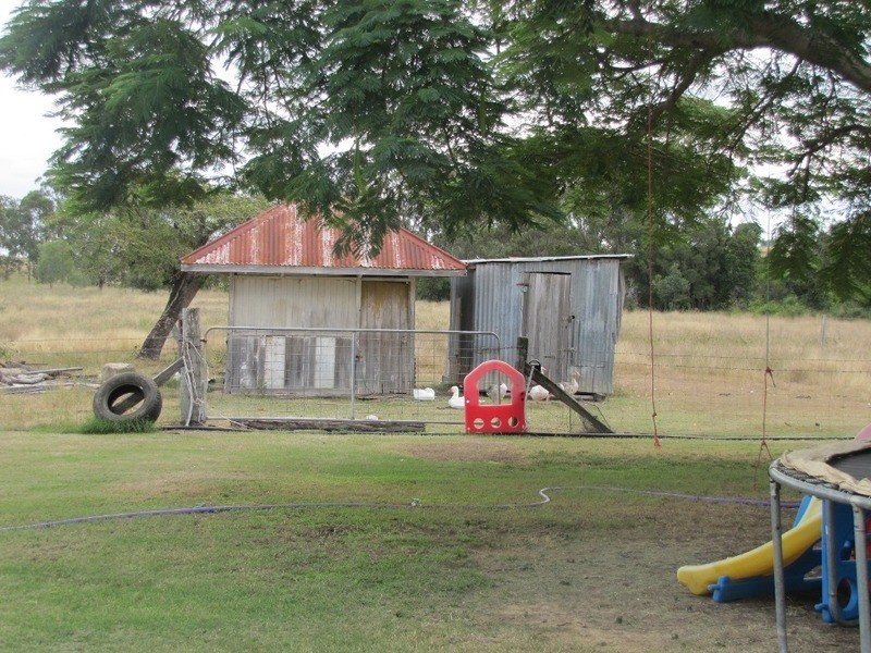 721 Mount Larcom Bracewell Road, Machine Creek QLD 4695